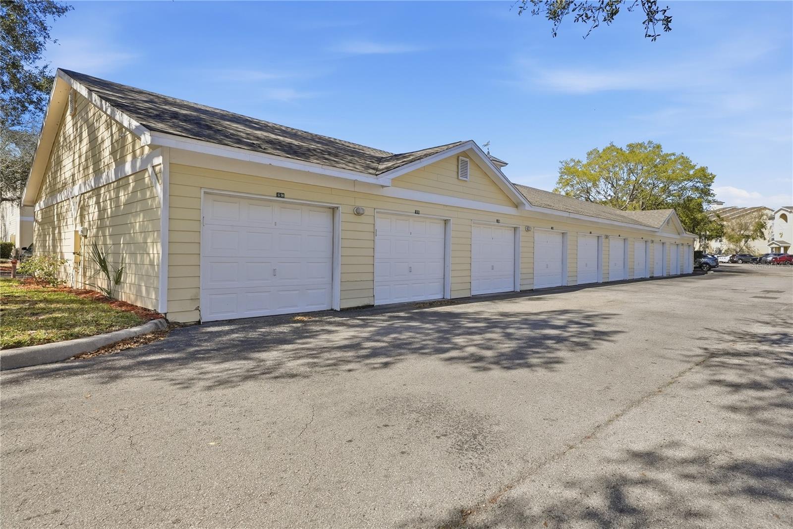 EQUESTRIAN PARC AT HIGHWOODS P - Residential