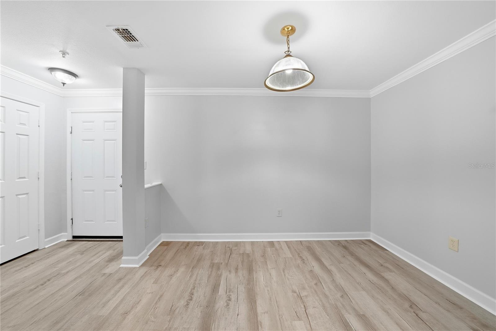 EQUESTRIAN PARC AT HIGHWOODS P - Residential