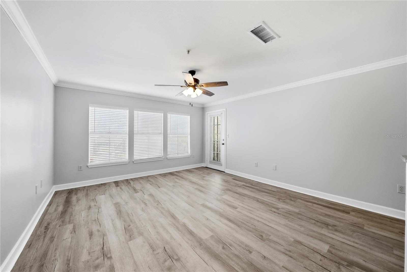 EQUESTRIAN PARC AT HIGHWOODS P - Residential