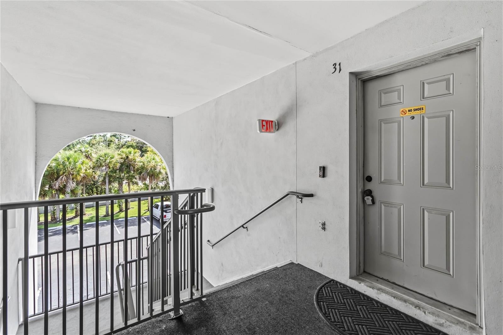 1131 S PINE RIDGE CIRCLE #31