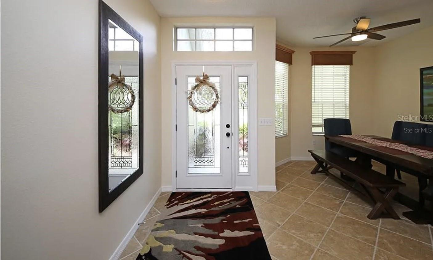 RIVER HILLS COUNTRY CLUB PH - Residential Lease