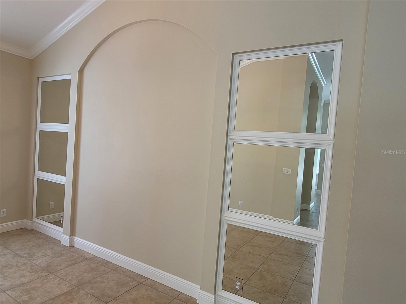 LAKEWOOD RANCH COUNTRY CLUB VILLAGE EE 2A-2E - Residential Lease