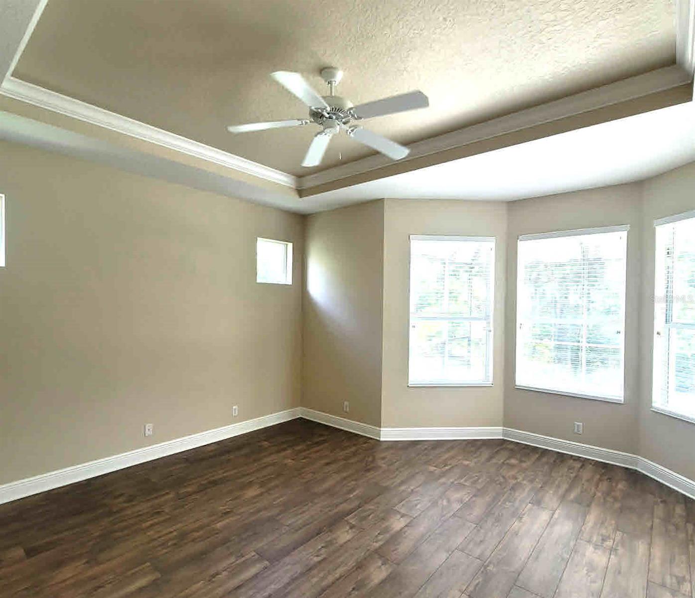 LAKEWOOD RANCH COUNTRY CLUB VILLAGE EE 2A-2E - Residential Lease