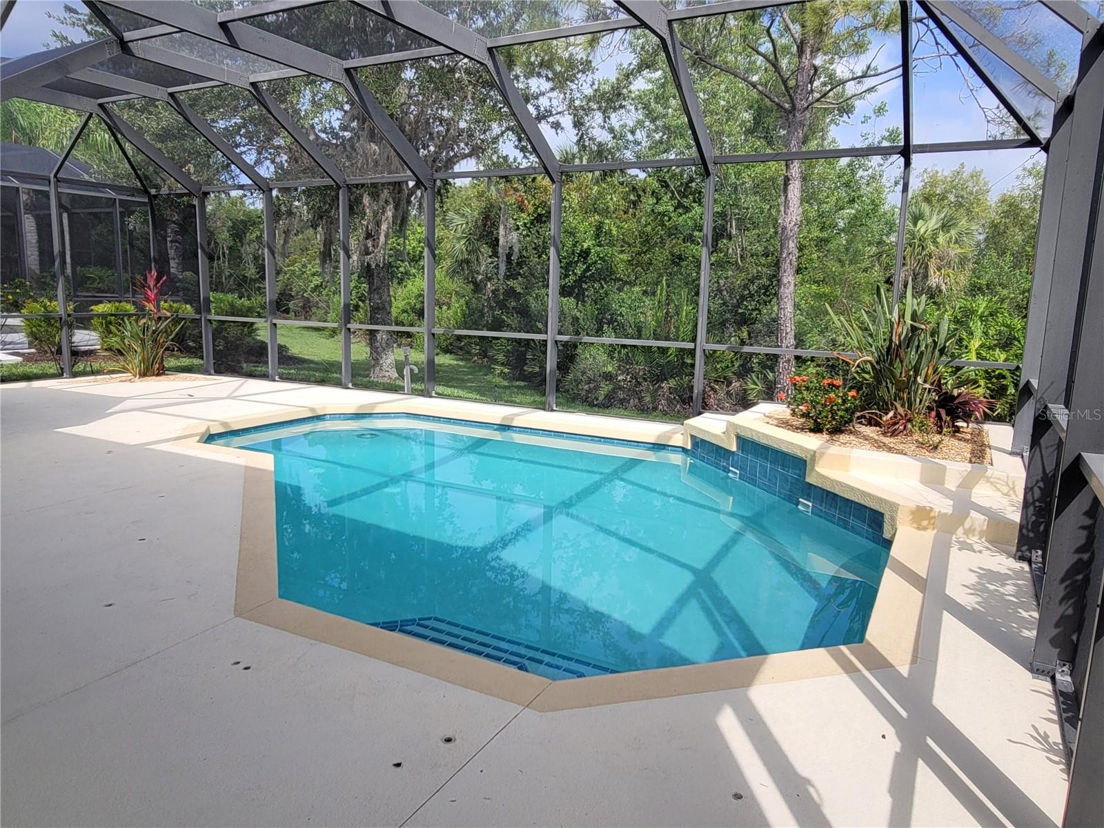 LAKEWOOD RANCH COUNTRY CLUB VILLAGE EE 2A-2E - Residential Lease