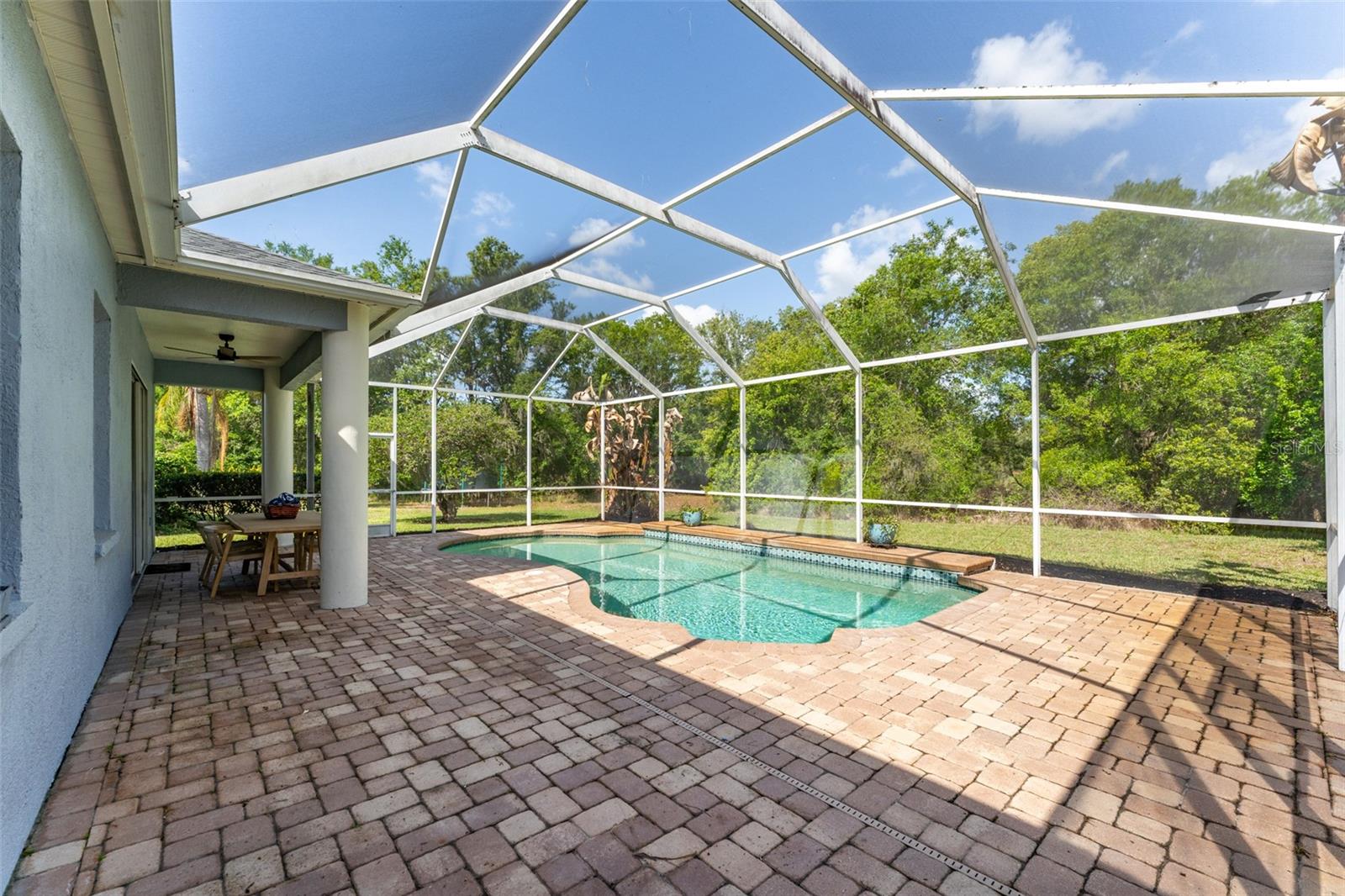 RIVER HILLS COUNTRY CLUB PARCE - Residential