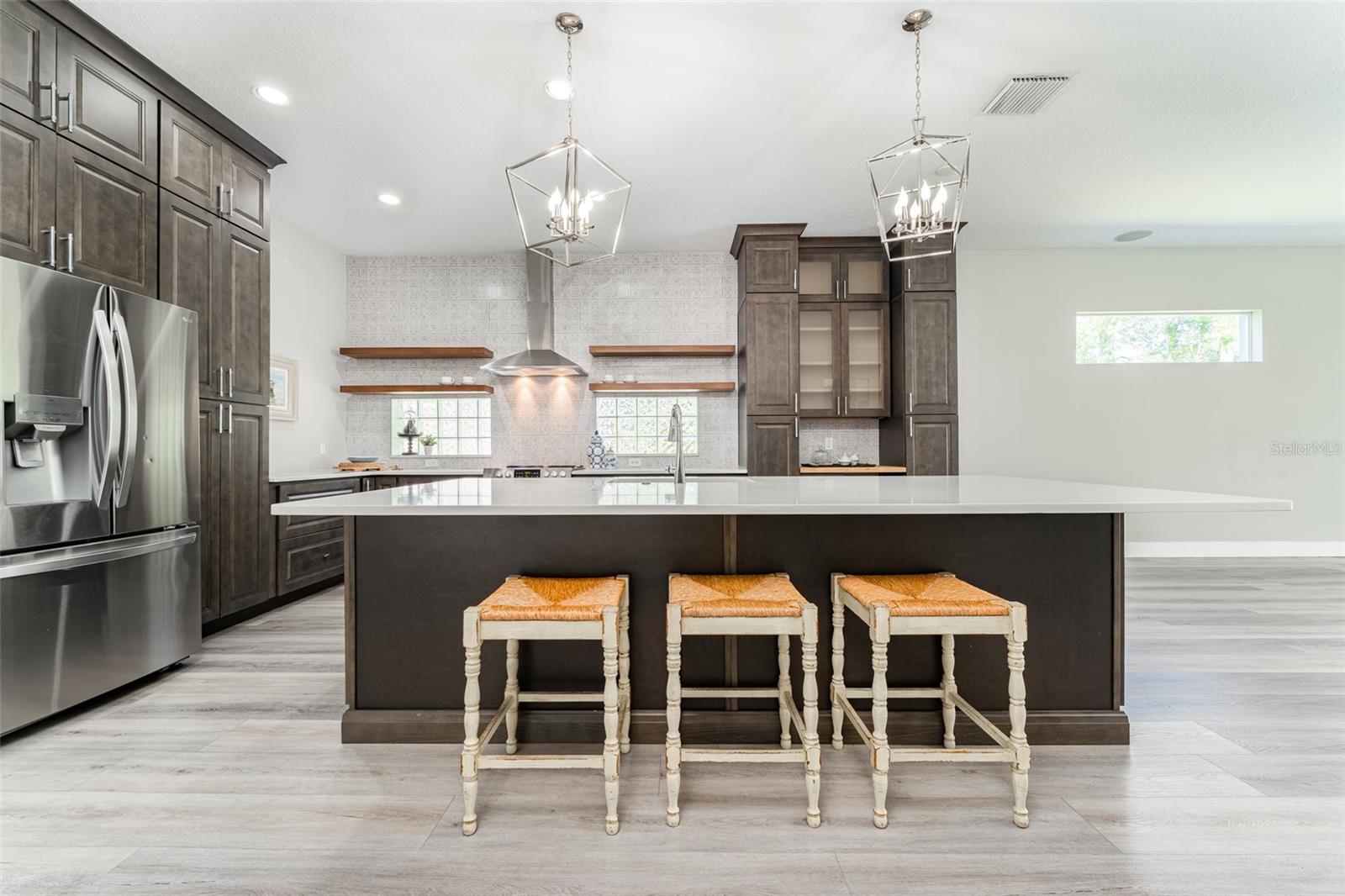 RIVER HILLS COUNTRY CLUB PARCE - Residential