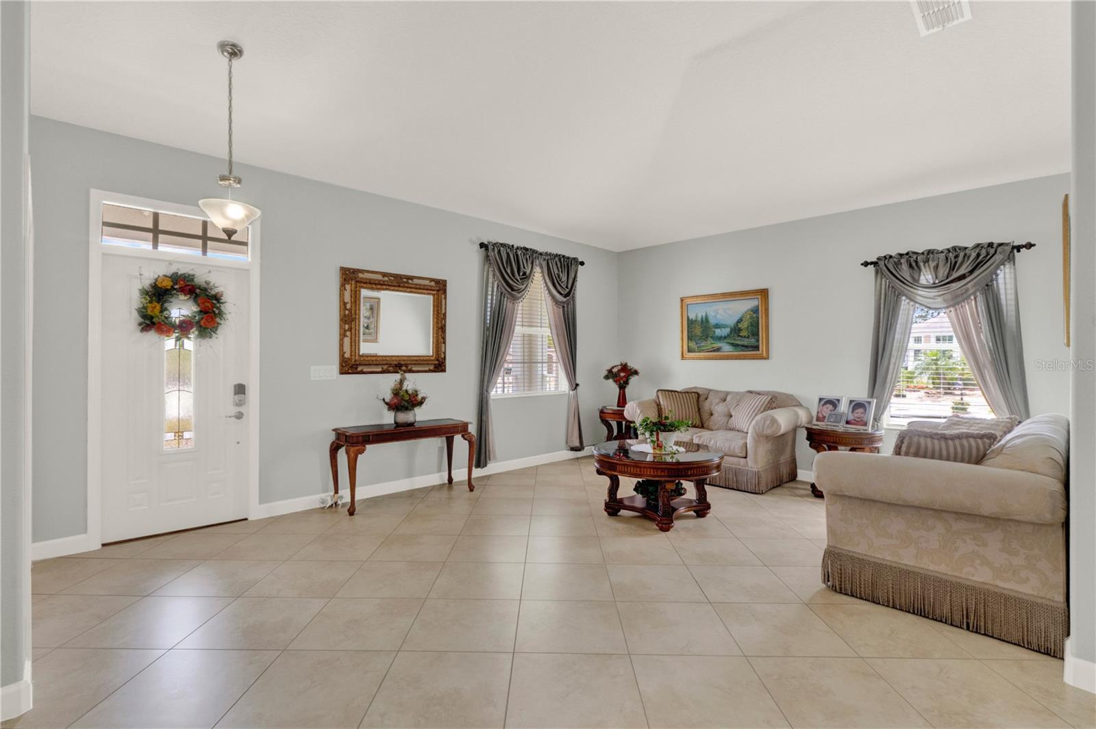 5269 ROYCE DRIVE