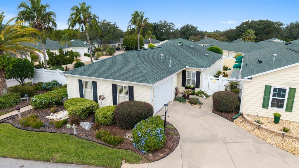 Photo of 1402 Conchas Drive, The Villages, FL 32162 (MLS # OM716893)