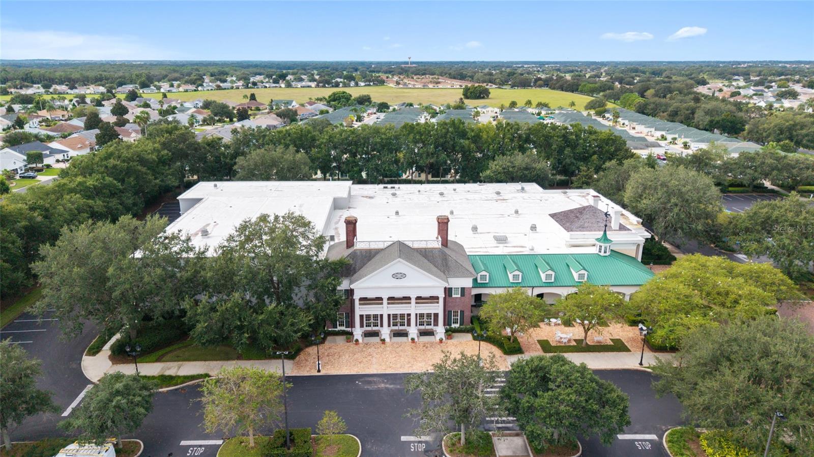 VILLAGES OF SUMTER VILLA ESCANDIDO - Residential