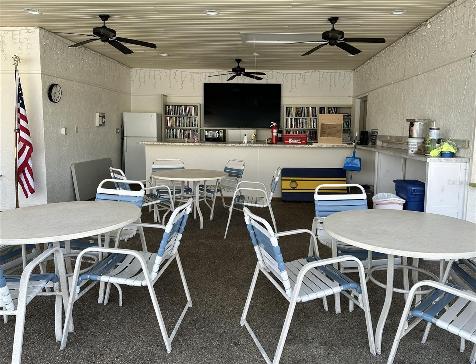 TALA LAKES PH 10 BLDG L - Residential