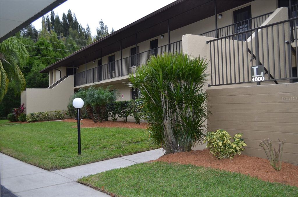 Photo of 4000 Oakview Drive #L8, Punta Gorda, FL 33980 (MLS # C7521938)