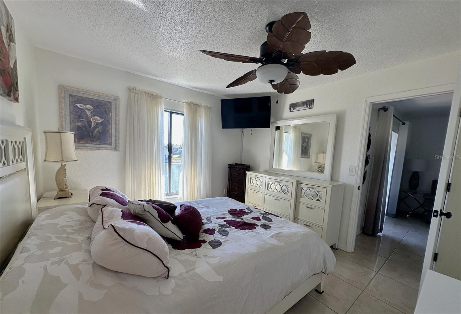 TALA LAKES PH 10 BLDG L - Residential