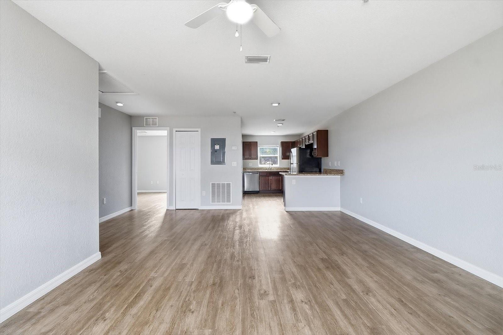 SILVER SPGS SHORES 24 - Residential Income