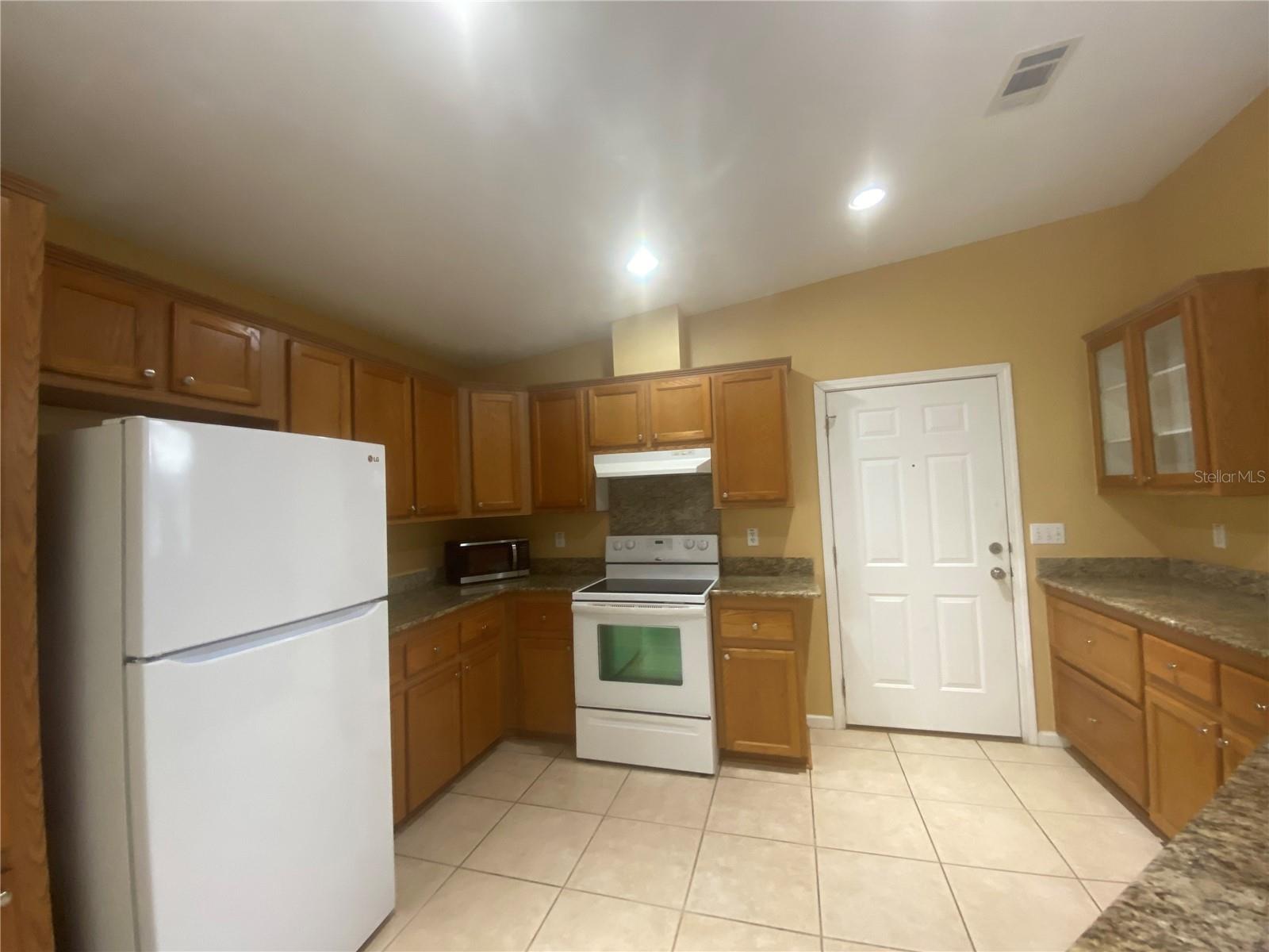 HARVEST ACRES - Residential Lease