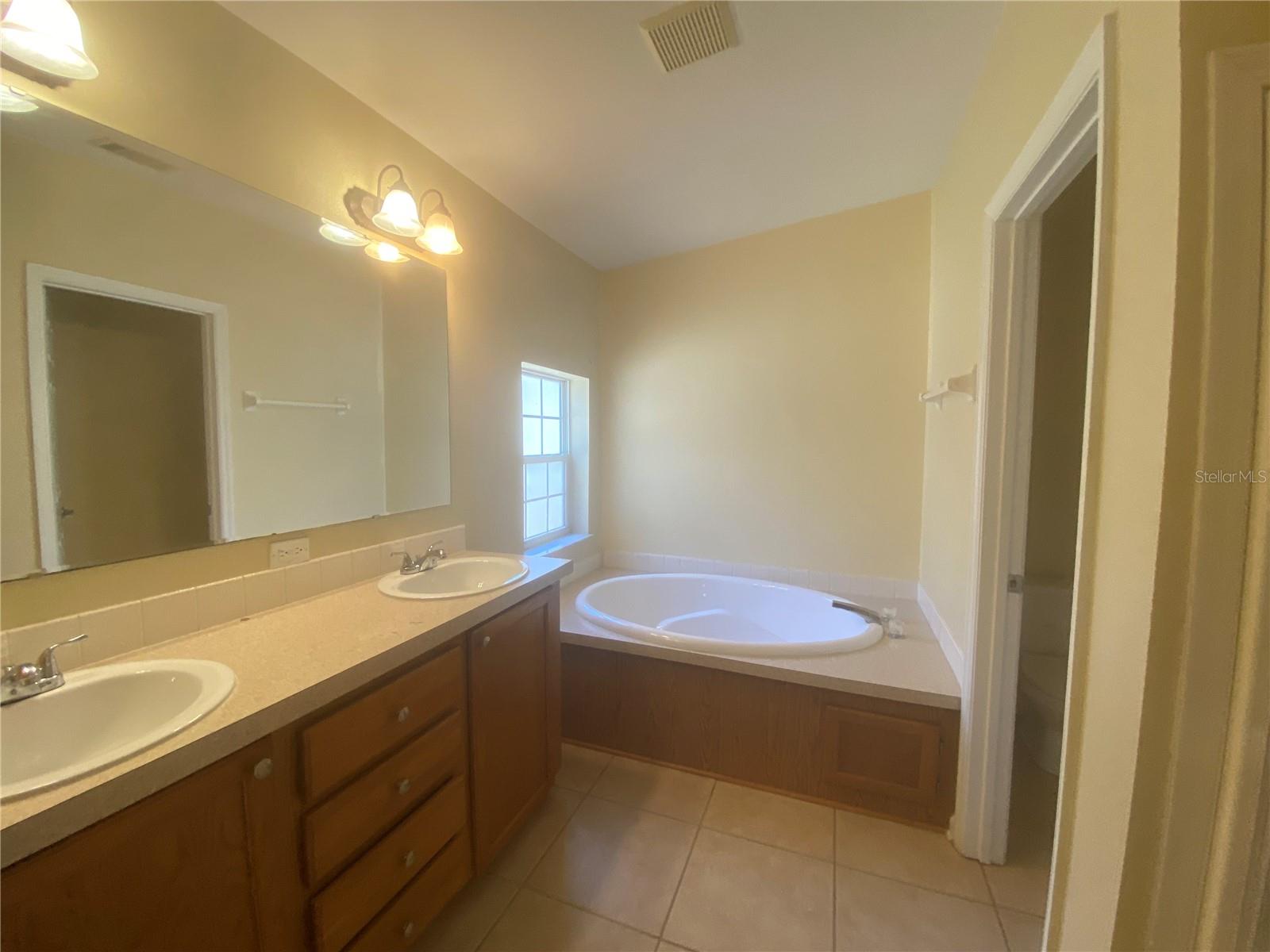 HARVEST ACRES - Residential Lease