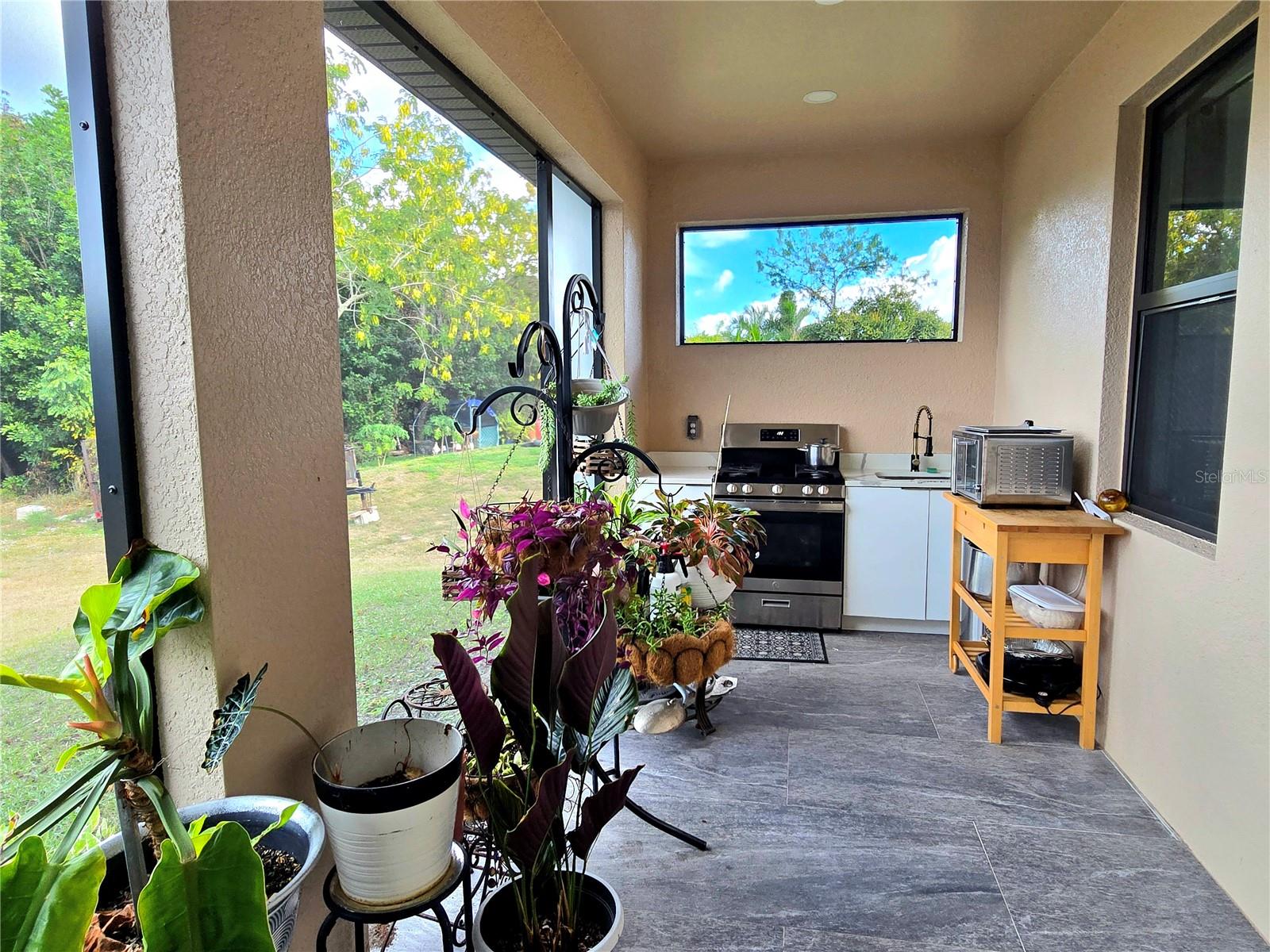 LEELAND HEIGHTS - Residential