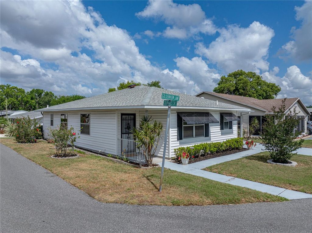 Photo of 4965 Goldenview Lane, Lakeland, FL 33811 (MLS # L4952142)
