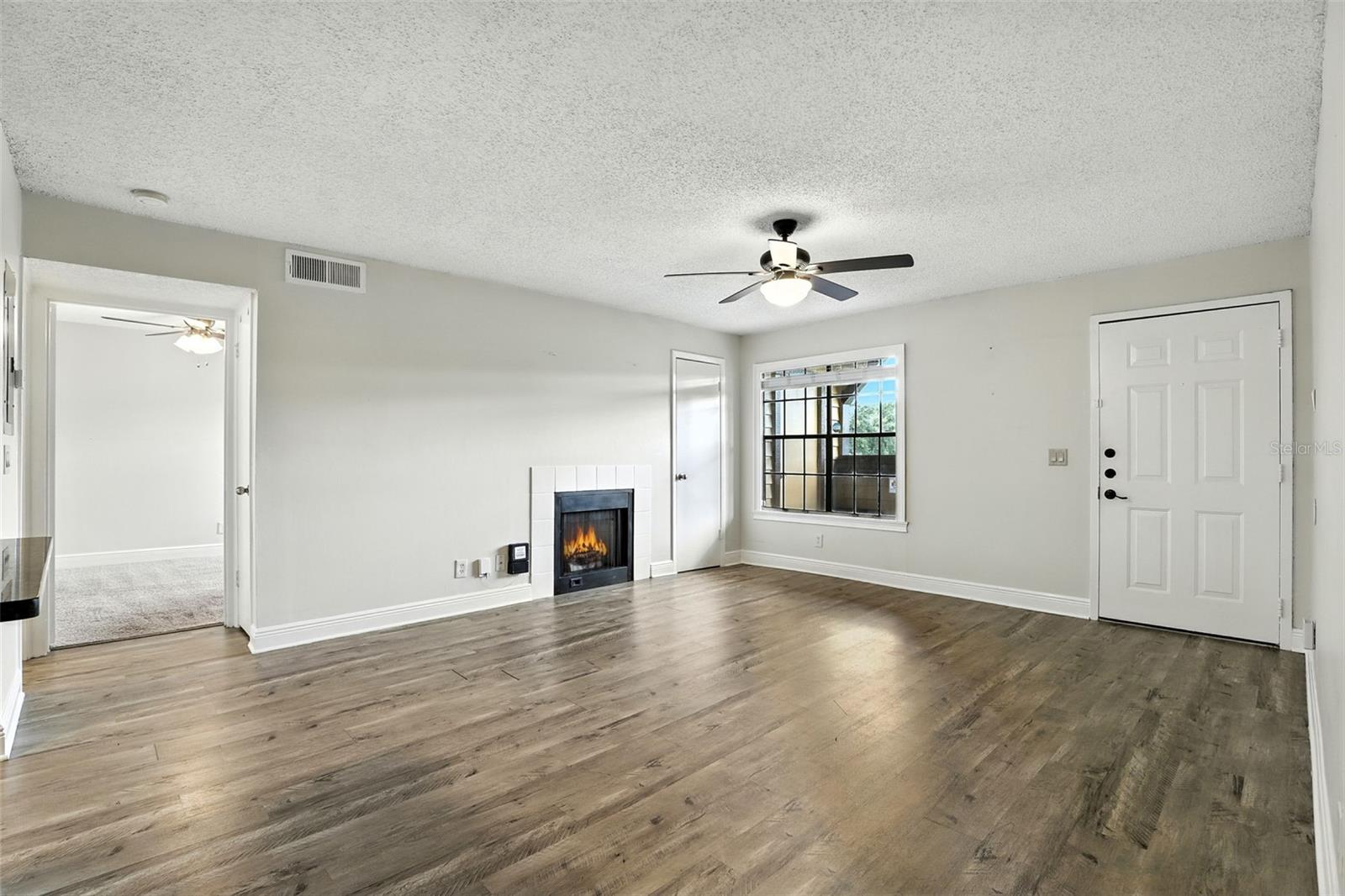 LAKEWOOD PARK A CONDO - Residential