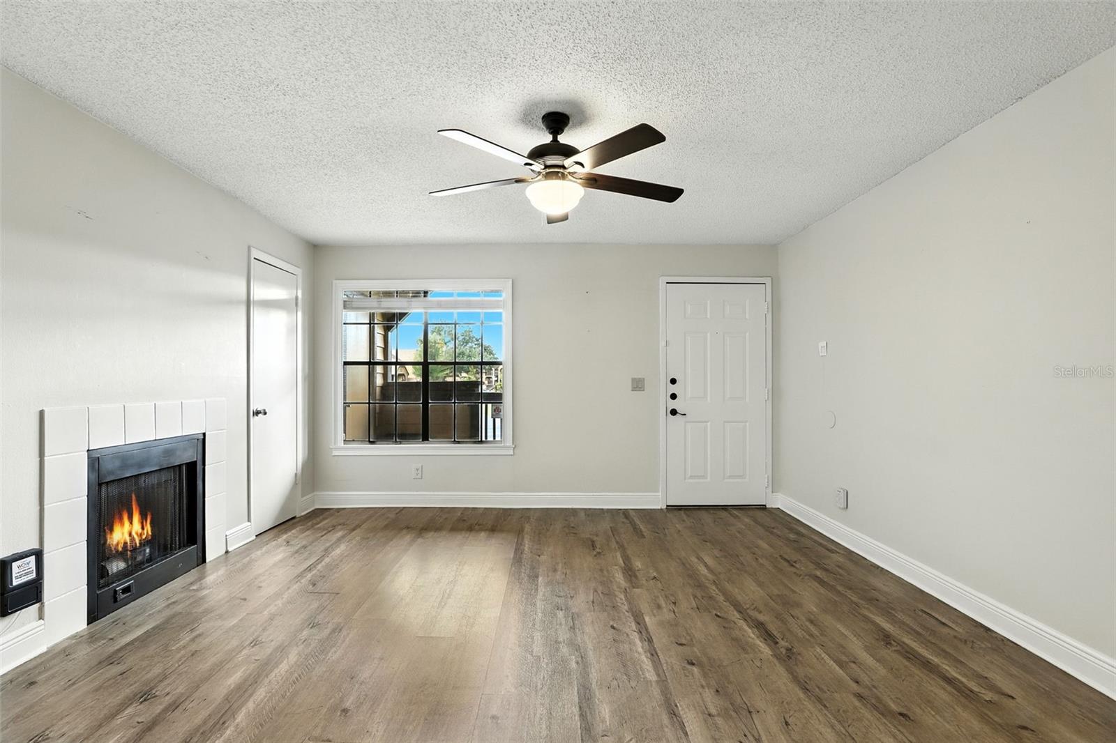 LAKEWOOD PARK A CONDO - Residential
