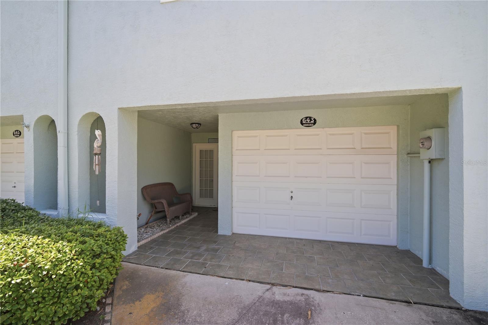 643 GARLAND CIRCLE