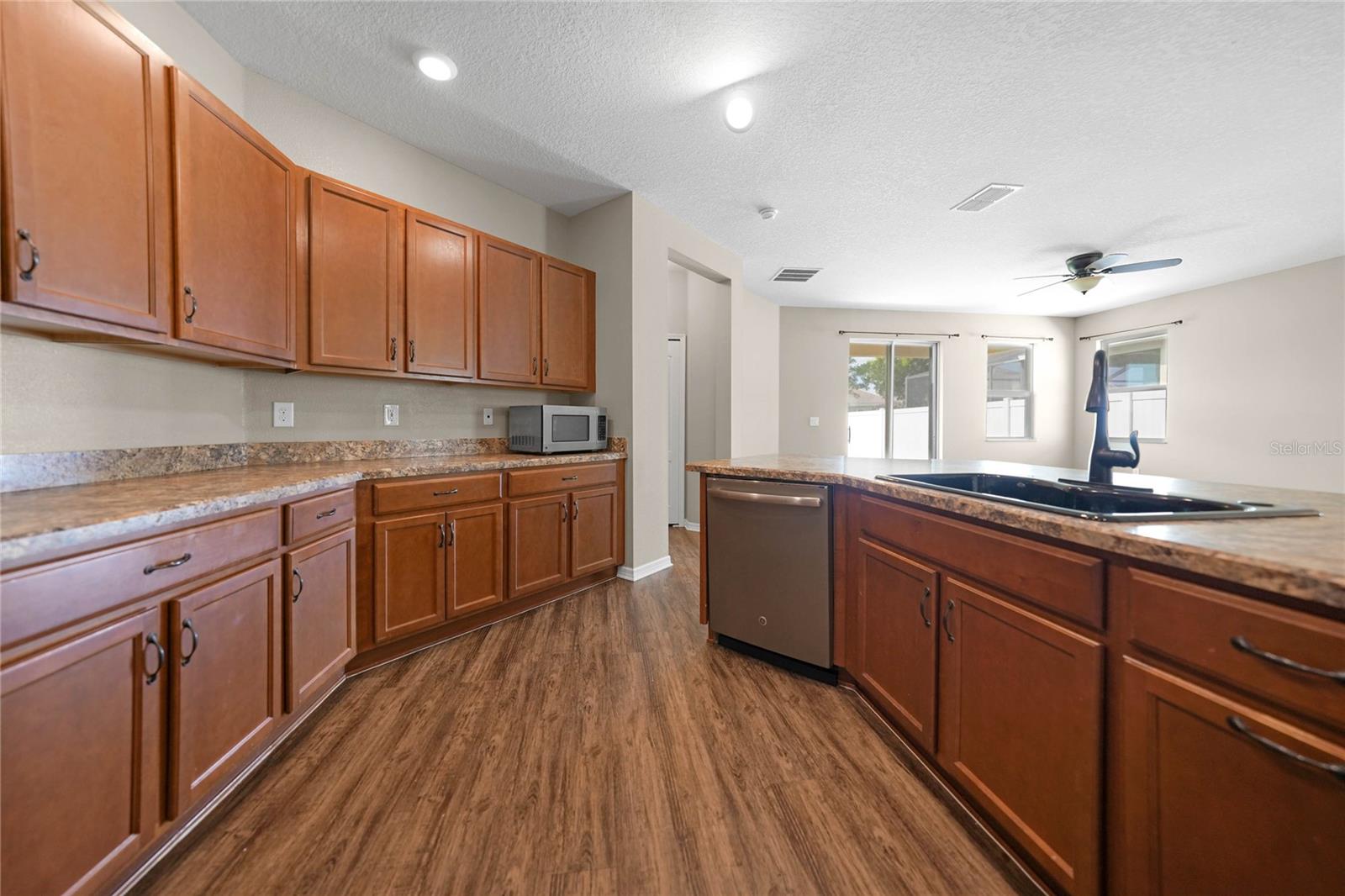 CREEKSIDE PH 3 - Residential