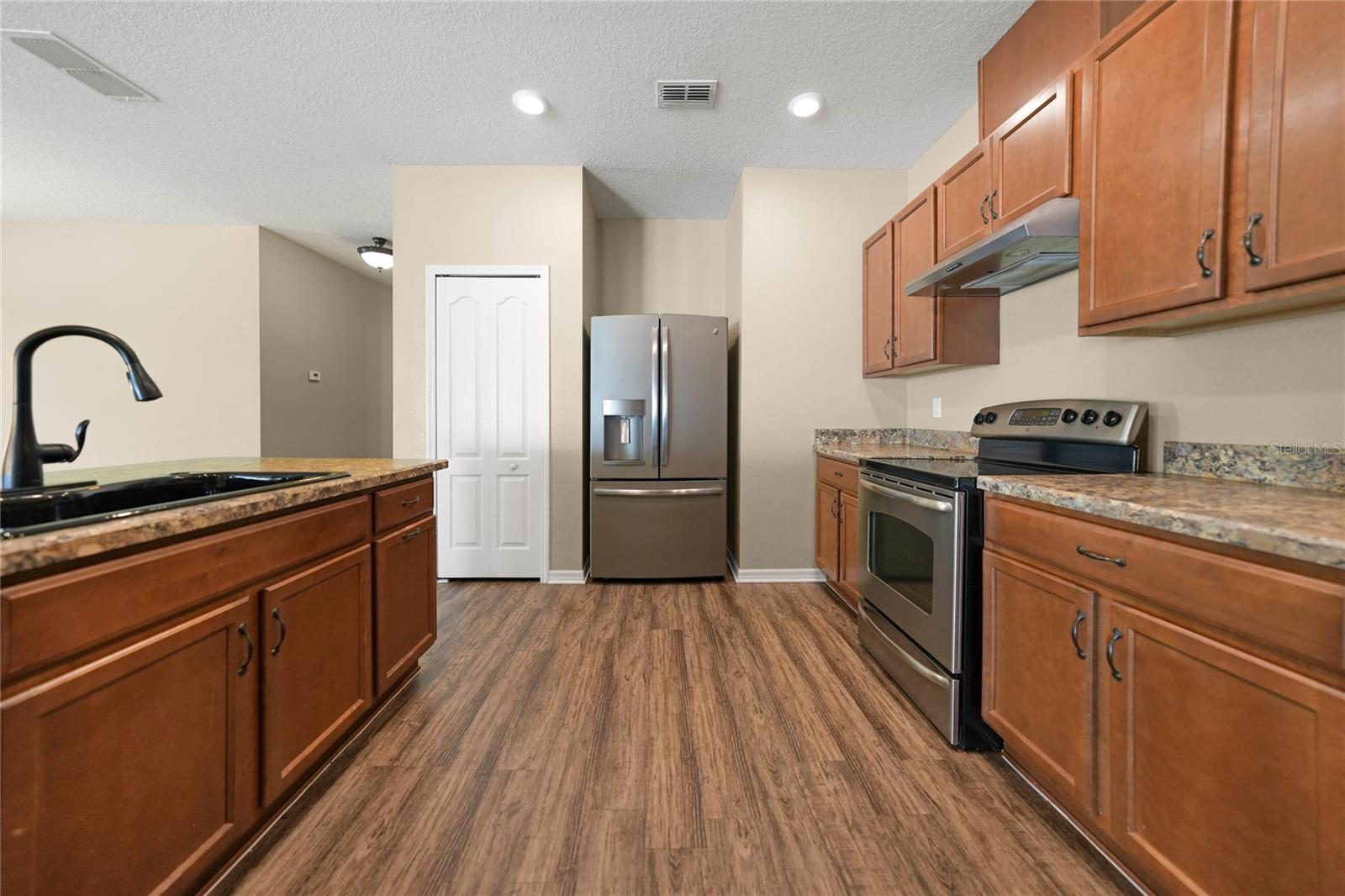 CREEKSIDE PH 3 - Residential