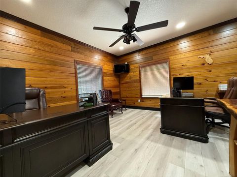 Tiny photo for 154 SE 7th Avenue, Crystal River, FL 34429 (MLS # OM700523)