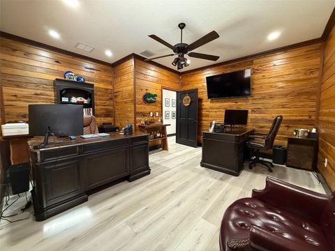 Tiny photo for 154 SE 7th Avenue, Crystal River, FL 34429 (MLS # OM700523)