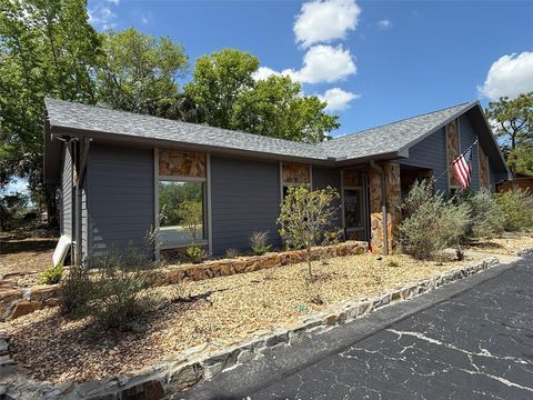 Tiny photo for 154 SE 7th Avenue, Crystal River, FL 34429 (MLS # OM700523)