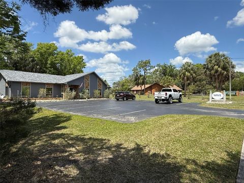 Tiny photo for 154 SE 7th Avenue, Crystal River, FL 34429 (MLS # OM700523)