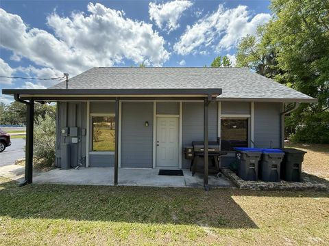 Tiny photo for 154 SE 7th Avenue, Crystal River, FL 34429 (MLS # OM700523)