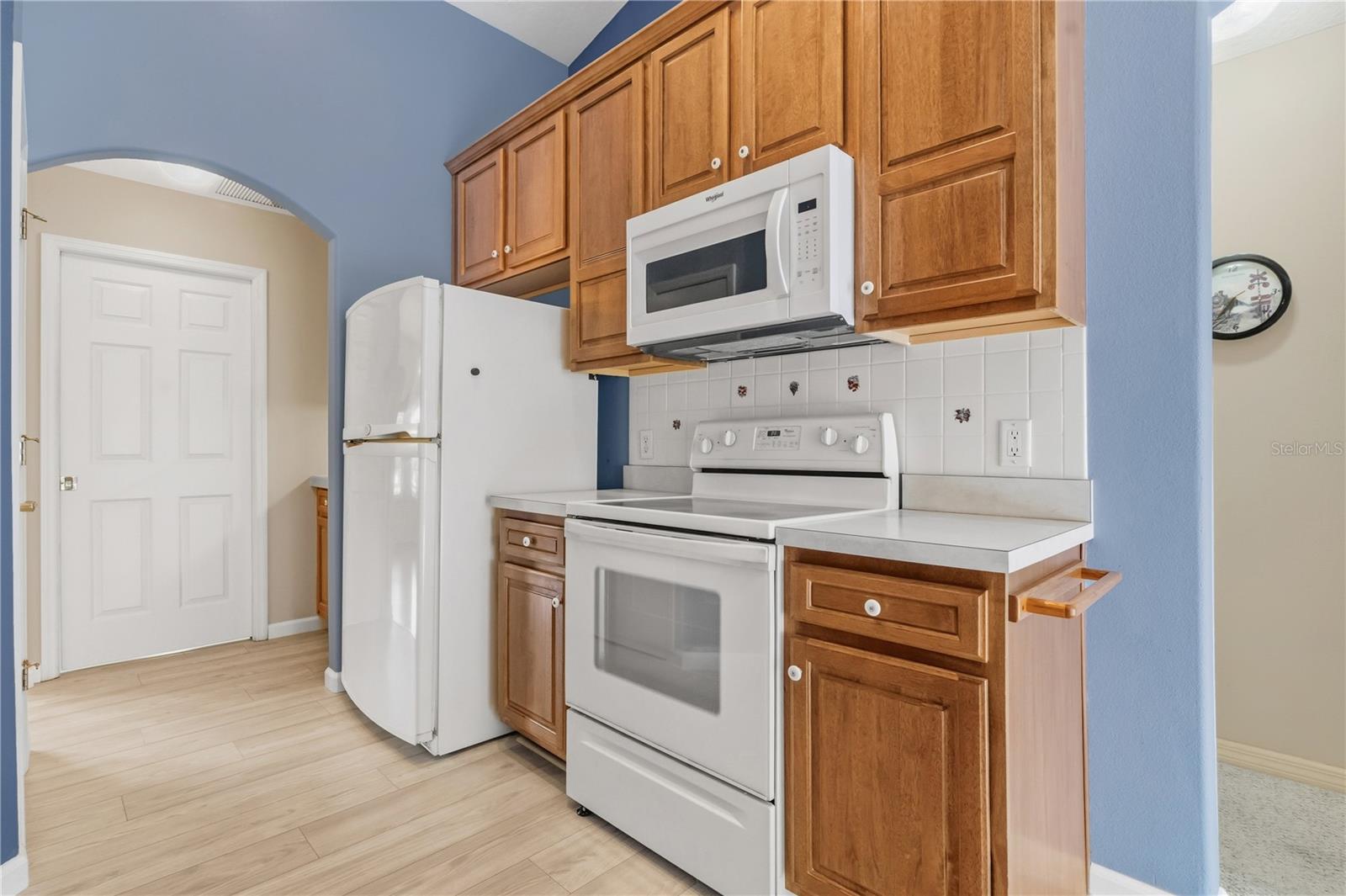 LEESBURG LAKE POINTE AT SUMMIT - Residential