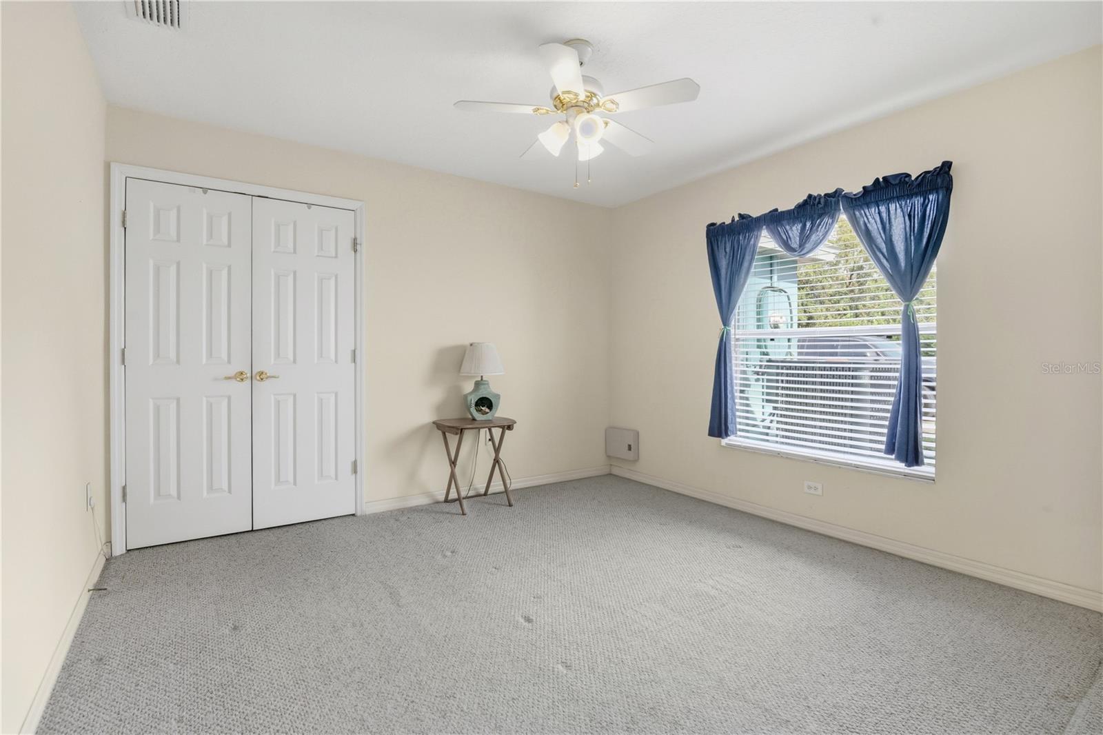 LEESBURG LAKE POINTE AT SUMMIT - Residential