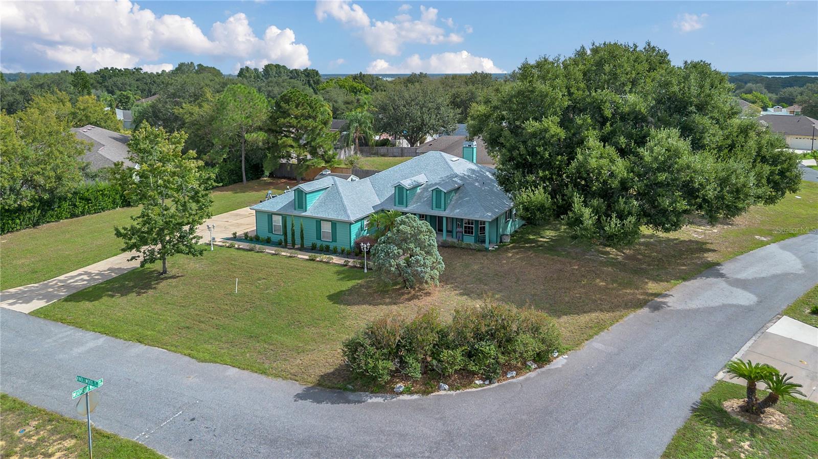 LEESBURG LAKE POINTE AT SUMMIT - Residential