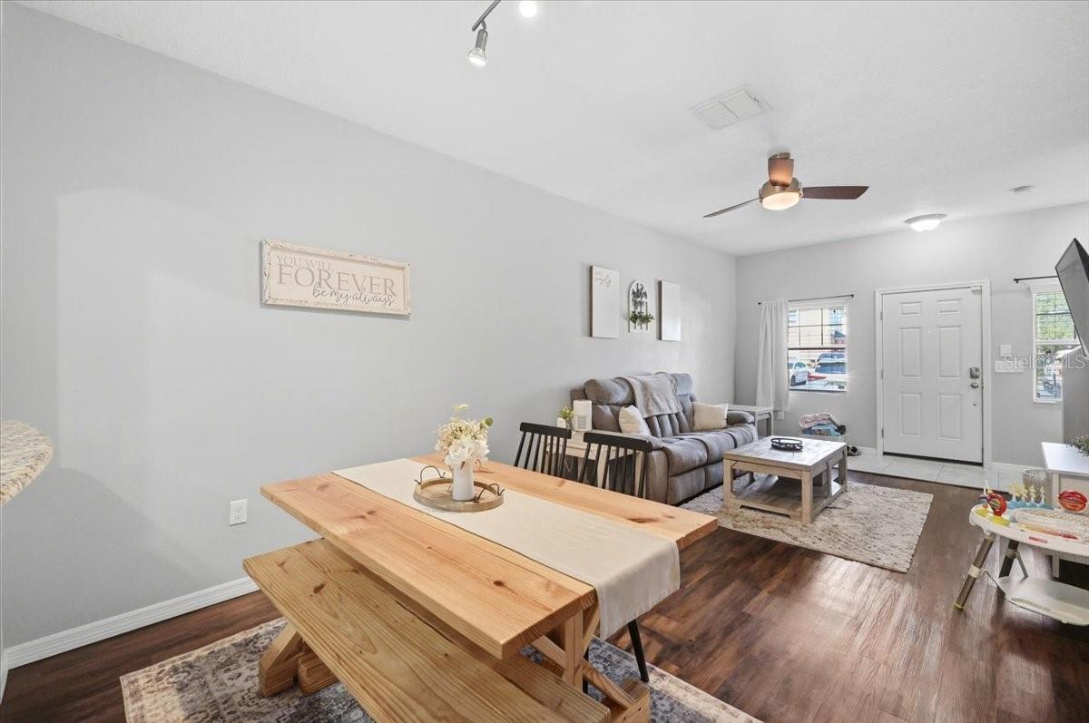 AUTUMNWOOD GROVE - Residential