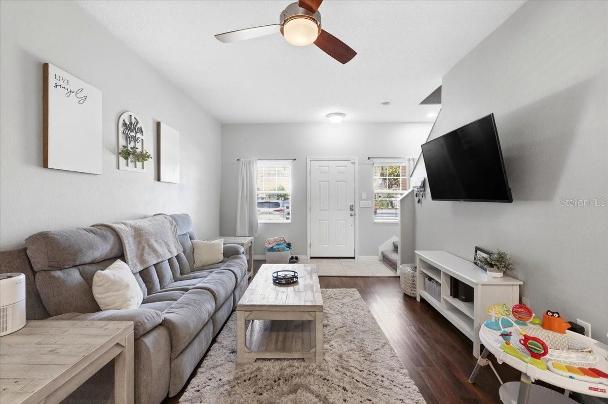 AUTUMNWOOD GROVE - Residential