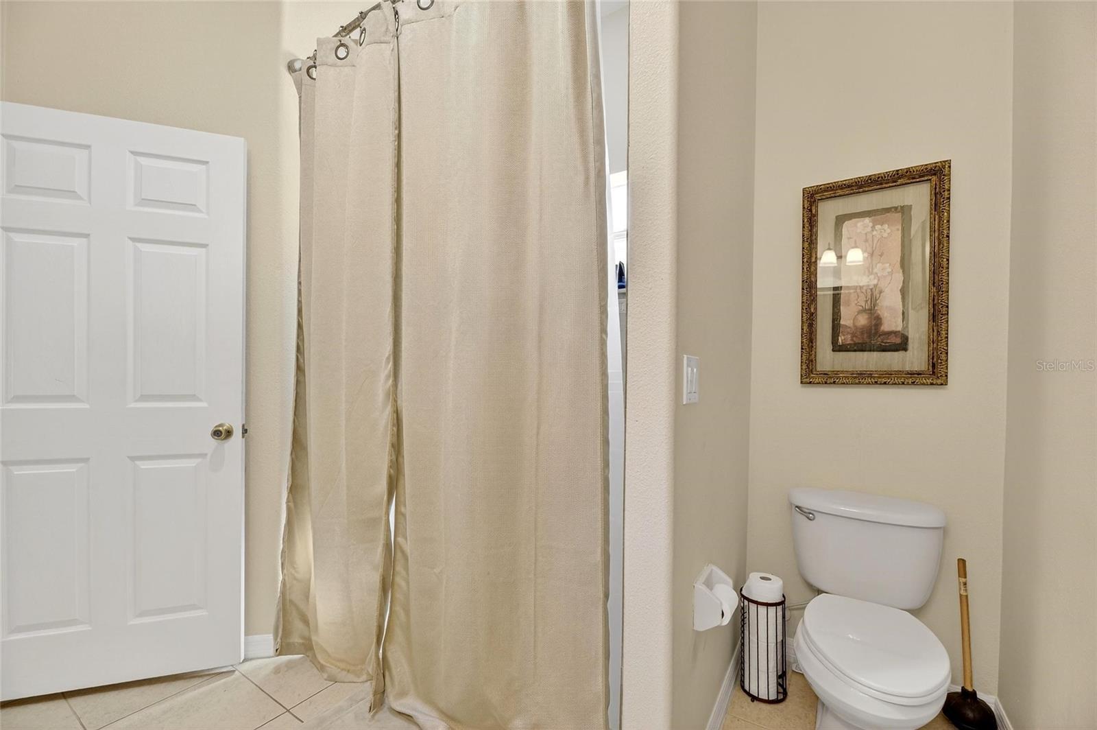 STONEGATE PH 01 - Residential Lease