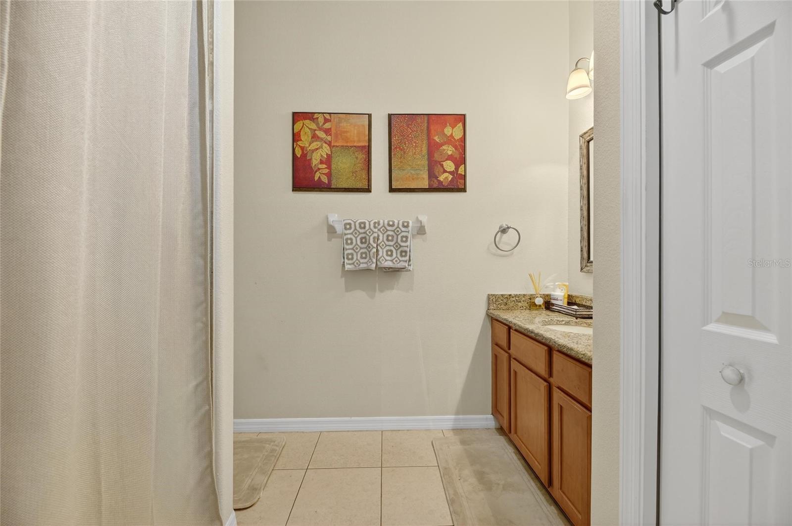 STONEGATE PH 01 - Residential Lease