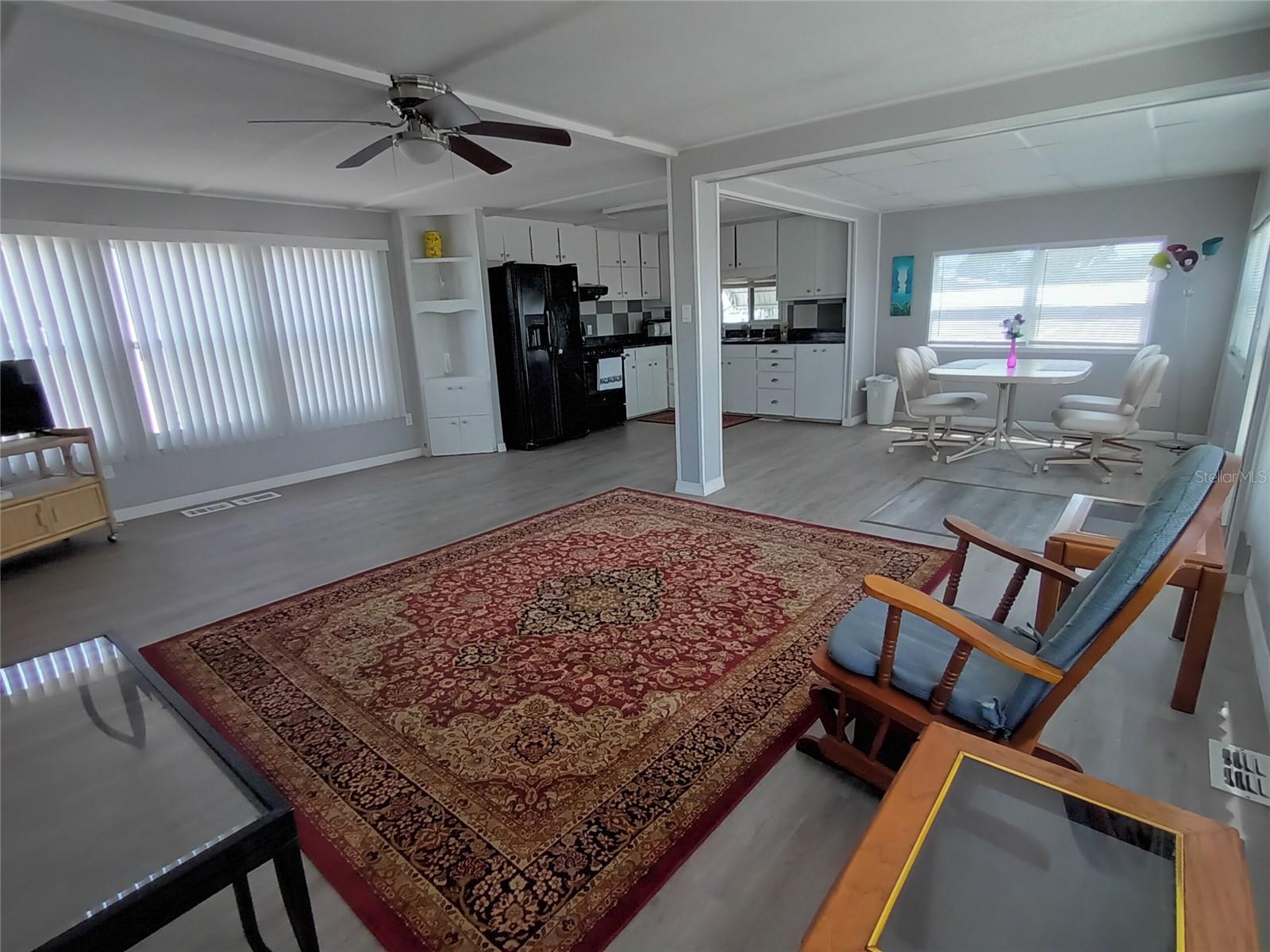 TRI-PAR ESTATES - Residential