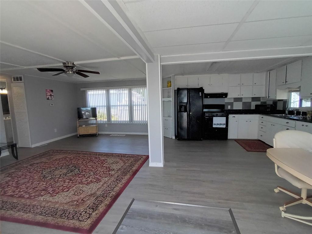 Photo of 5118 Oakland Hills Avenue, Sarasota, FL 34234 (MLS # A4653112)