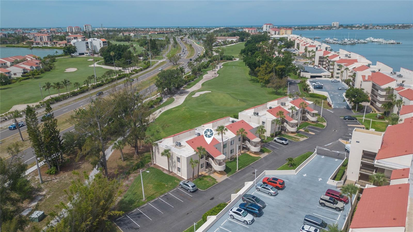 LA PUERTA DEL SOL CONDO - Residential
