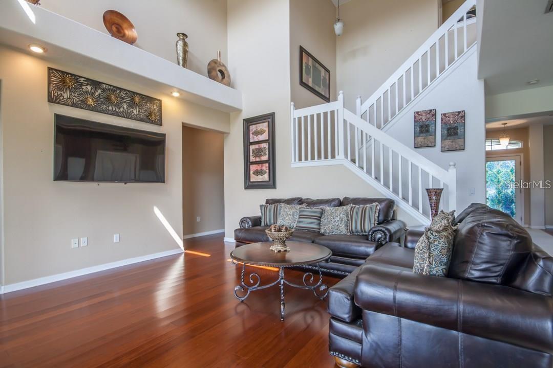 CONCORD STATION PH 01 UNITS A & B - Residential