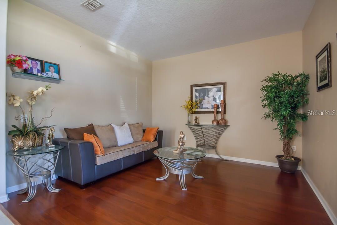 CONCORD STATION PH 01 UNITS A & B - Residential