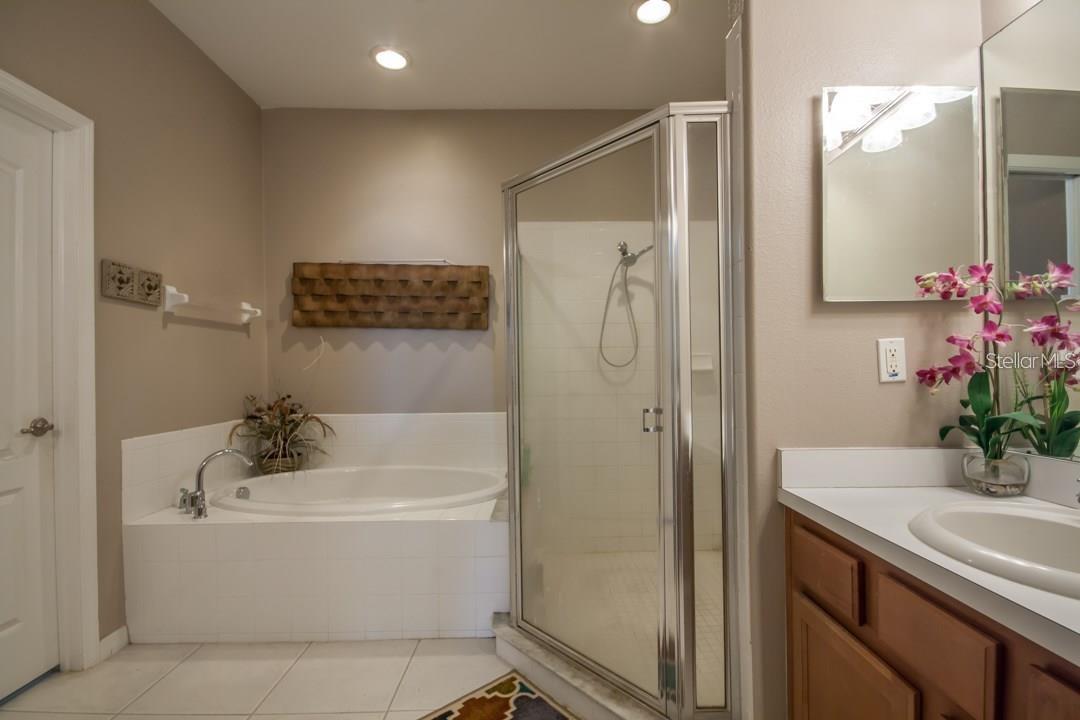 CONCORD STATION PH 01 UNITS A & B - Residential