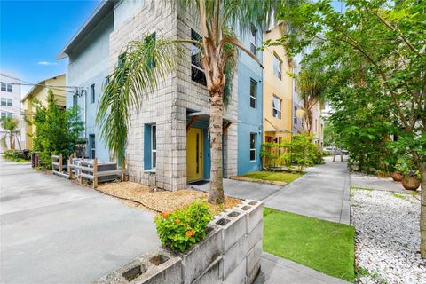 Photo of 1607 Woodward Street #11, Orlando, FL 32803 (MLS # O6411899)