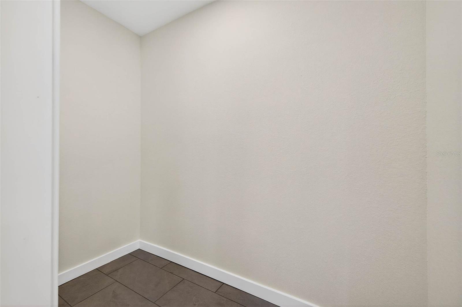 HYDE PARK - Residential