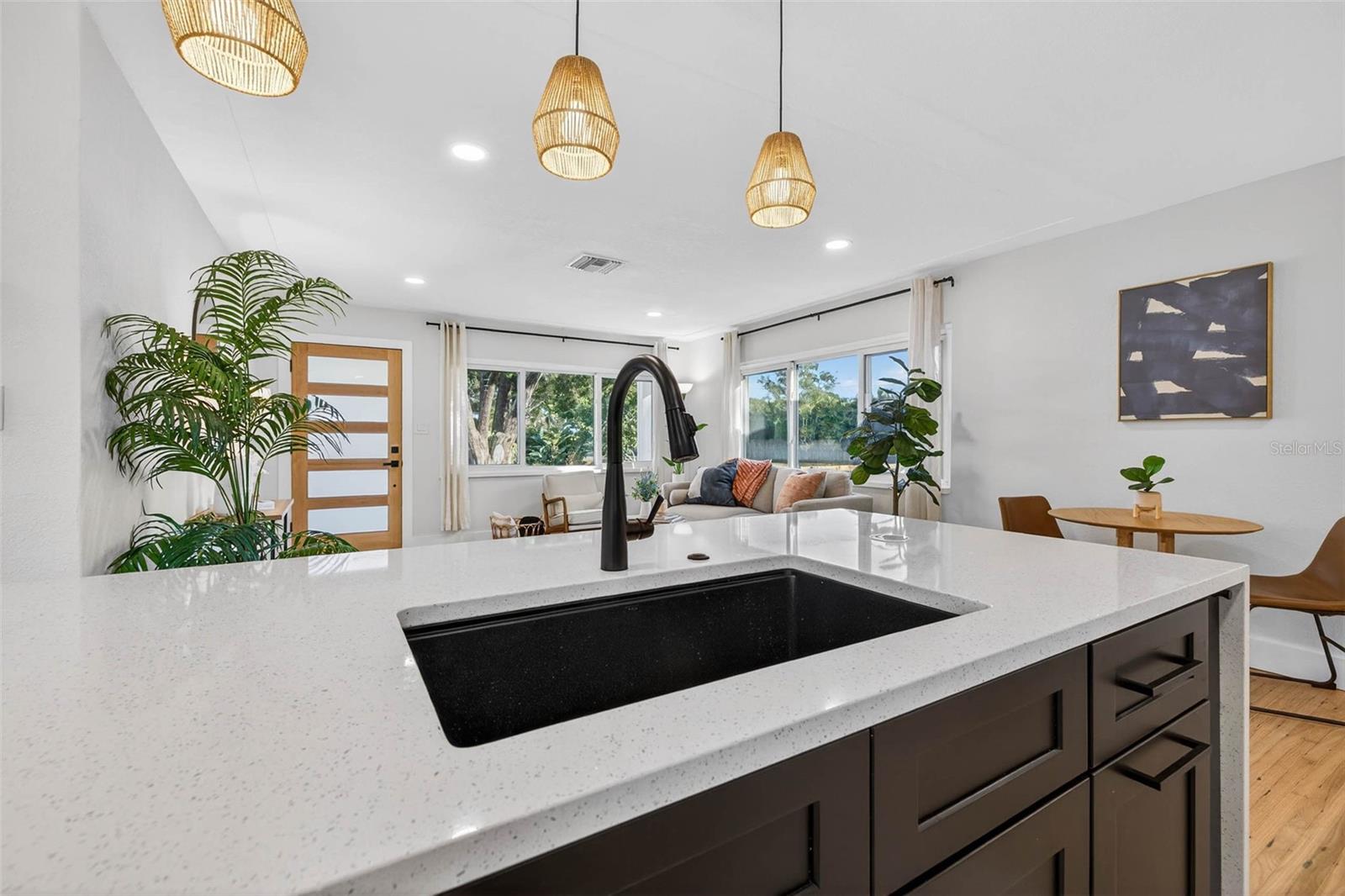 HYDE PARK - Residential