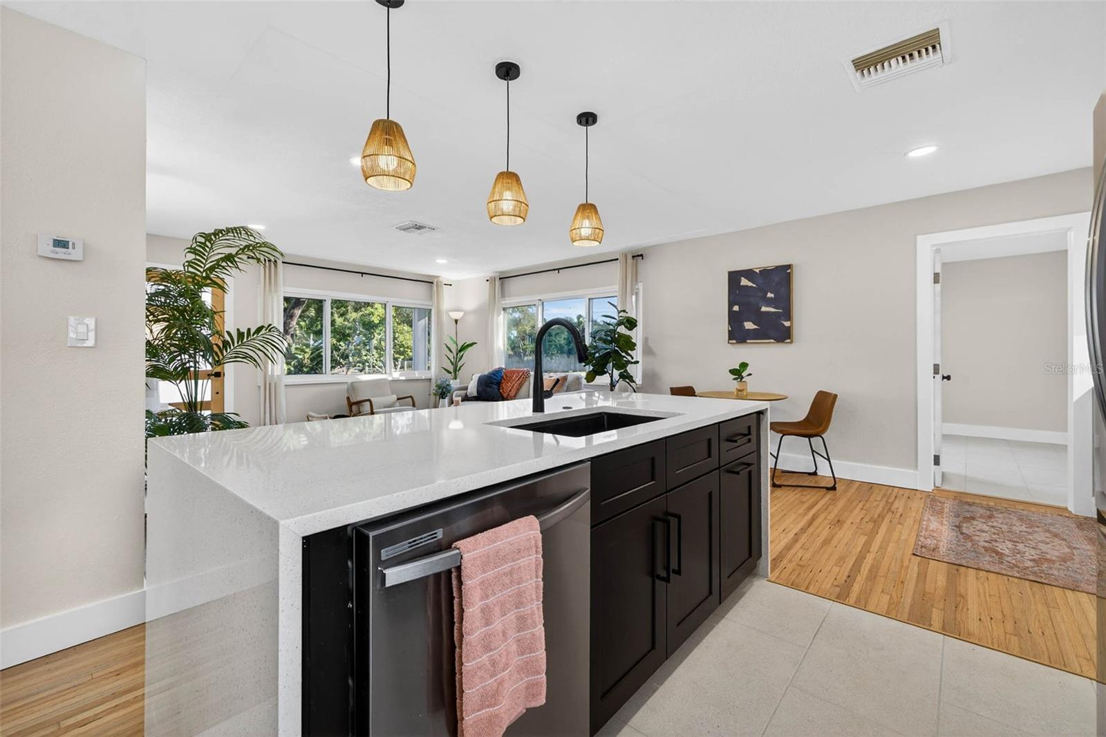 HYDE PARK - Residential