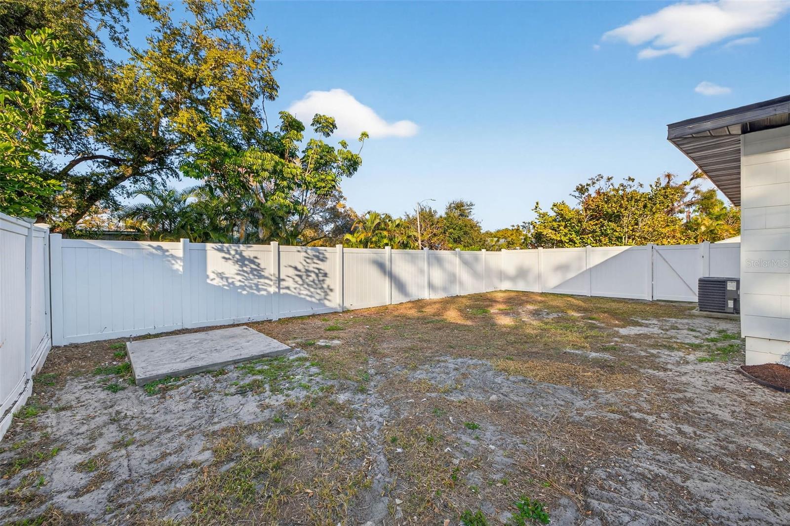 HYDE PARK - Residential