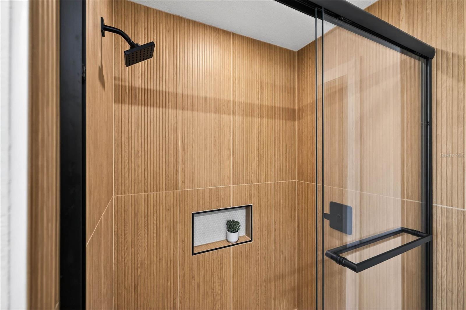 HYDE PARK - Residential